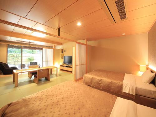 Shimoda Central Hotel - Accommodation Options