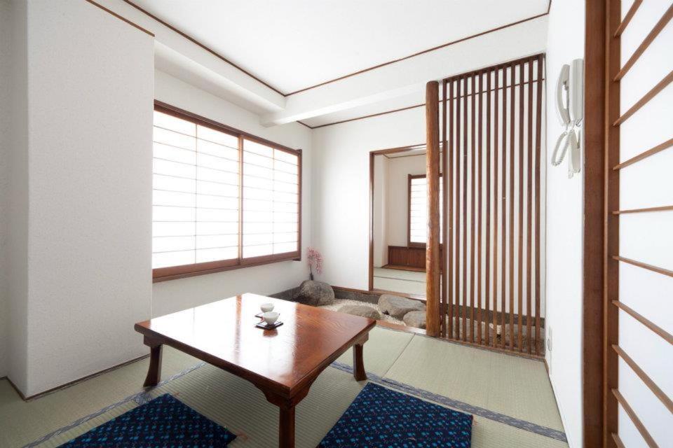 Shin Okubo Sekitei - Overview and Location