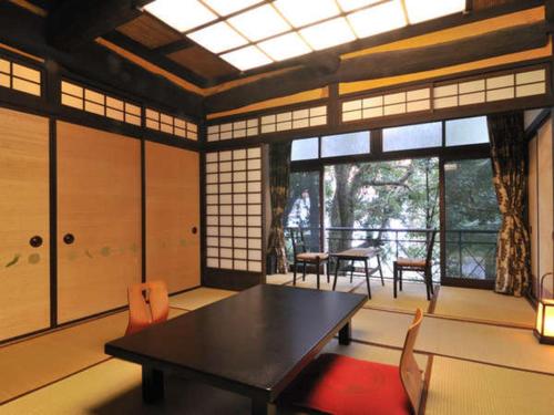Shirakabeso - Overview of Shirakabeso