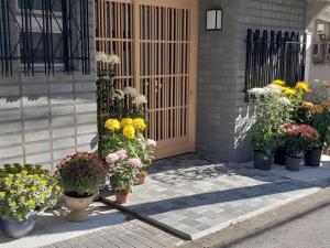 Shiroyama Ryokan - Overview and Location