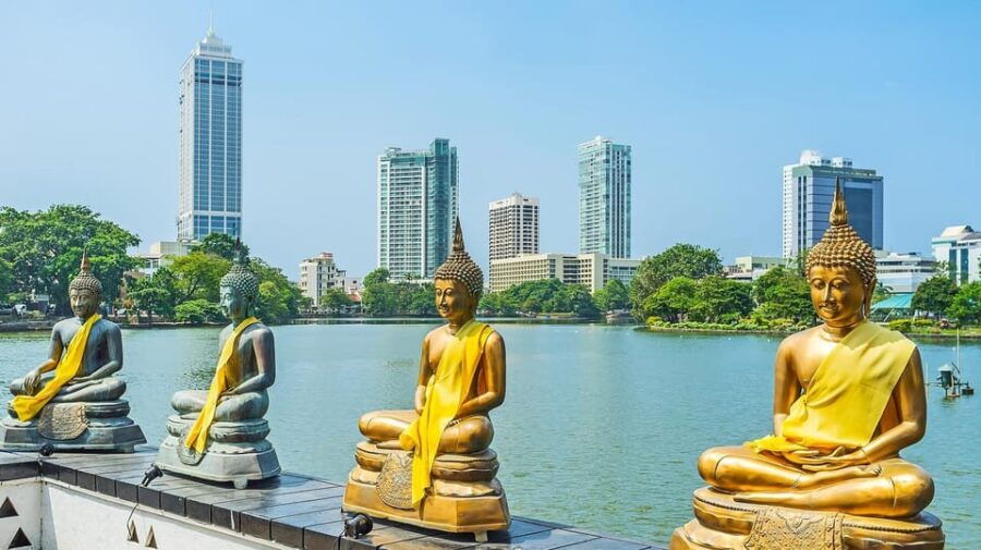 Sightseeing in Colombo by TukTuk