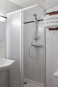 Sky Hotel Goussainville Charles De Gaulle - Hotel Overview