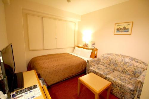 Smile Hotel Tokyo Shinkoiwa - Location and Neighborhood