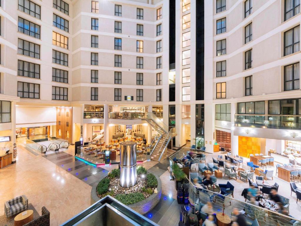 Sofitel London Gatwick - Hotel Overview and Location