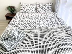 Songshan 2F Central Shinjuku Walk to Kabuki-Chou, Golden Gai - Good To Know