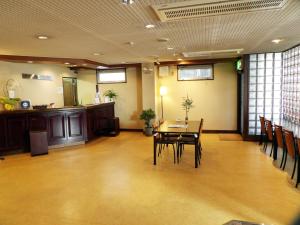 Southern Cross Inn Matsumoto - Hotel Overview