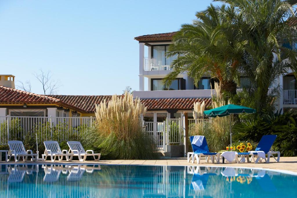 SOWELL Family Port Grimaud - Property Details