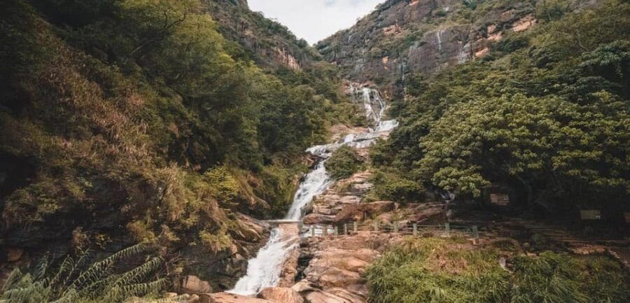 Sri Lanka: 12-Days Adventure Tour With Rafting and Safari