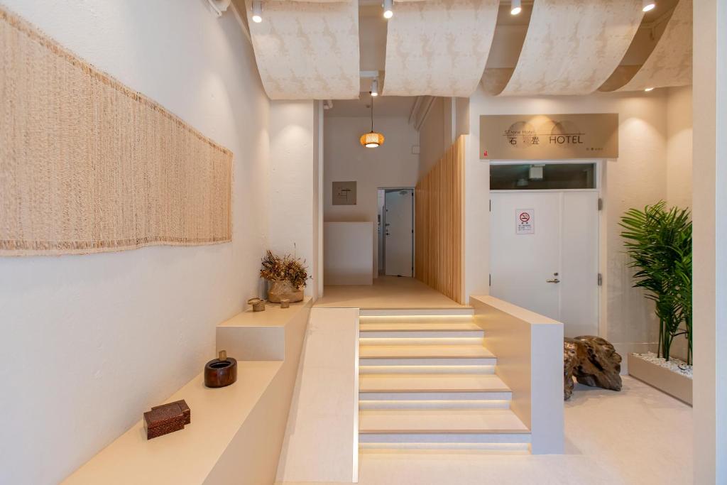 Stone Ring Portal - Property Overview