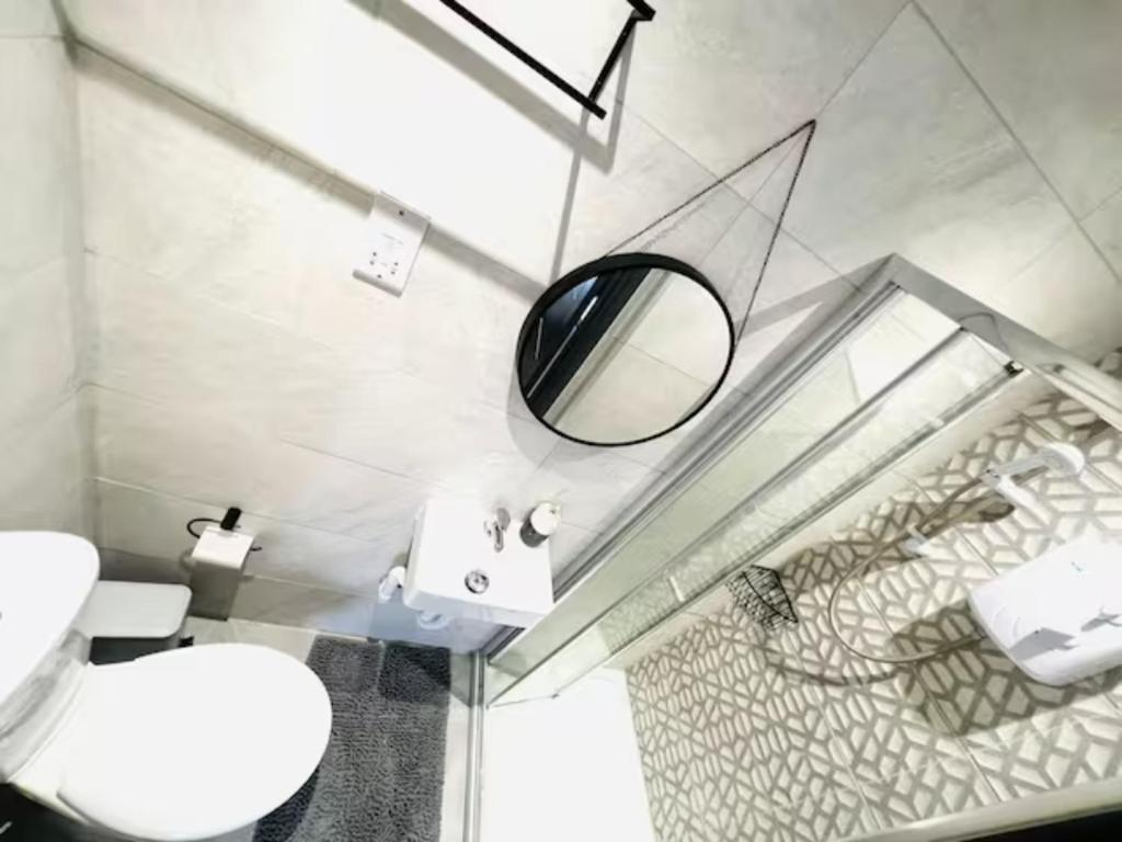 Studios Next to Emirates Stadium - Location Overview