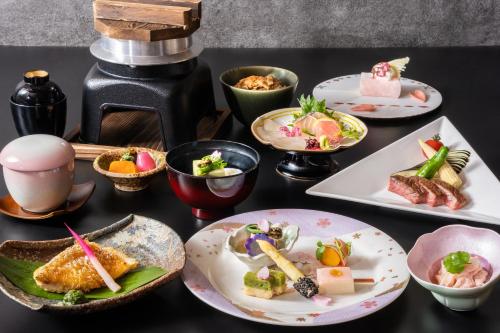 Suisui Garden Ryokan (in the Art Hotel Kokura New Tagawa) - Overview and Location
