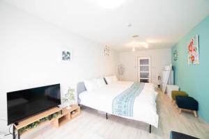 Sunny Town - Sanitaun - - Location and Accessibility