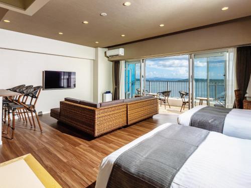 Sunset Resort Canphou Review