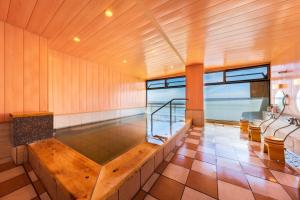 Tenku Yubo Seikaiso - Overview of Tenku Yubo Seikaiso