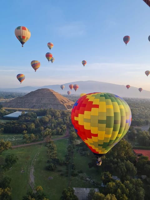 Teotihuacan: Hot Air Balloon Flight With Incredible Views From Above