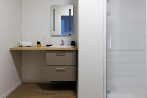 The Auroras Villers-sur-Mer - Property Location and Accessibility