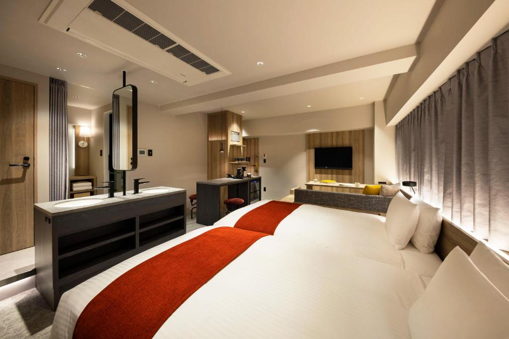 The B Namba-Kuromon - Hotel Overview