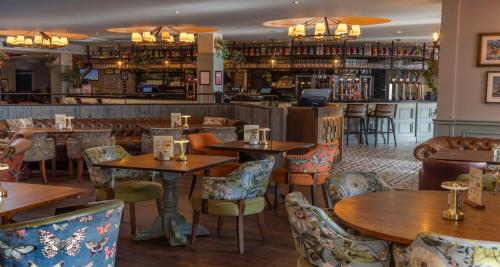 The Bold Hotel; BW Signature Collection - Location and Accessibility