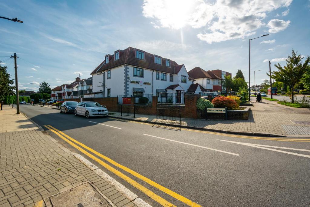 The Brent Hotel - London - Wembley - Hotel Overview and Location