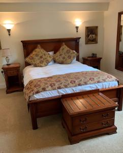 The Down Inn - Hotel Overview