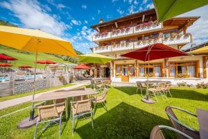 The Fields - Overview of The Fields