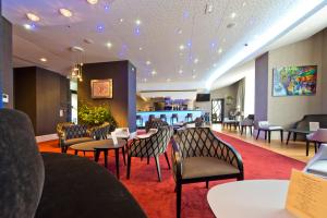 The Gardens of the Mess - Room Amenities and Facilities