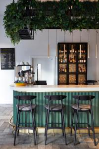 The Gate London City - Property Overview