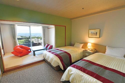 The Gran Resort Princess Arima - Overview and Location