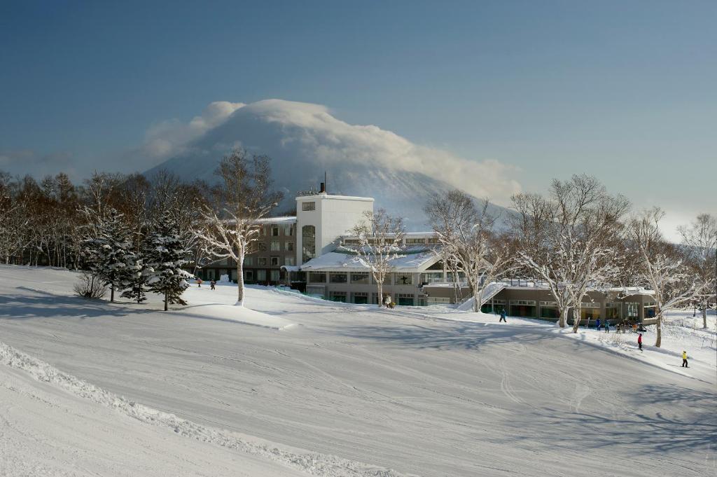 7 Amazing Places to Stay in Niseko Village Ski Area, Niseko