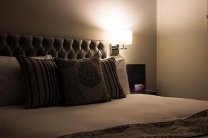 The Maple Manor Hotel - Hotel Location and Accessibility