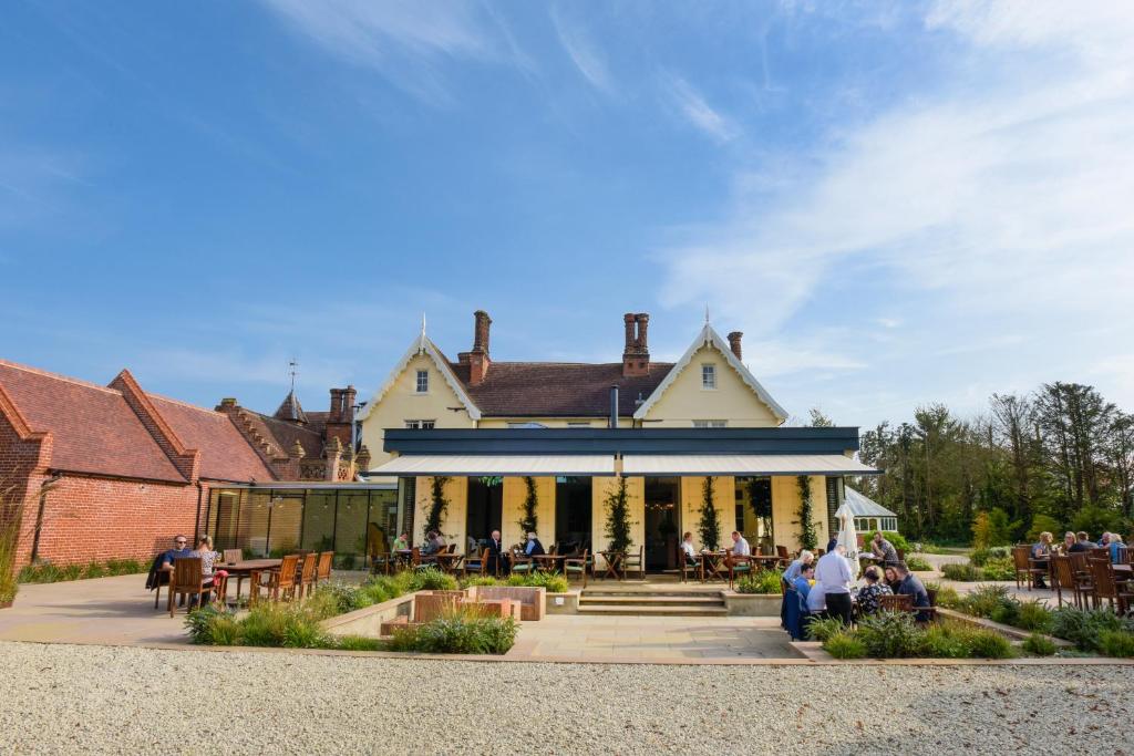 The Oaksmere - Hotel Overview