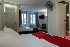 The Originals City, Hotel Lecourbe, Paris Eiffel Tower - Hotel Location and Accessibility