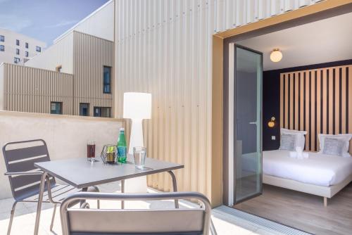 The Originals Residence The World Paris Ivry Confluence - Overview of the Aparthotel