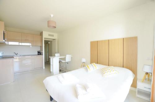 The Pearl of Eze - Aparthotel - Amenities and Services Offered