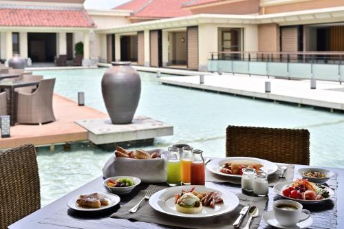 The Ritz-Carlton Okinawa Review