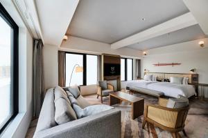 The Royal Park Canvas - Kyoto Nijo - Hotel Overview