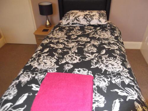 The Ship Inn - Location and Accessibility