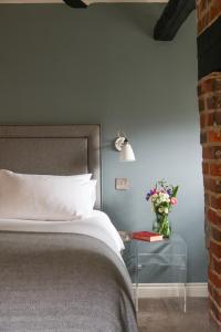 The Swan at Forest Row - Location and Accessibility