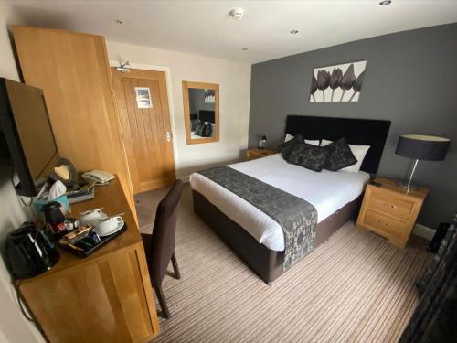 The Three Horseshoes Hotel - Hotel Overview