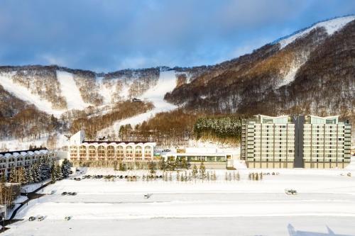 The Vale Rusutsu - Hotel Overview