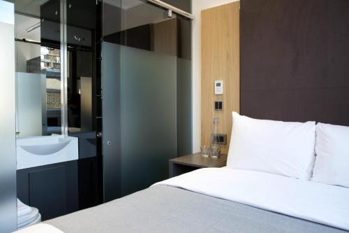 The Z Hotel City - Hotel Overview and Location