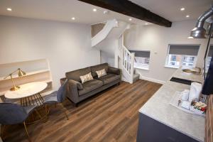 Three Cranes Serviced Apartments - Property Overview