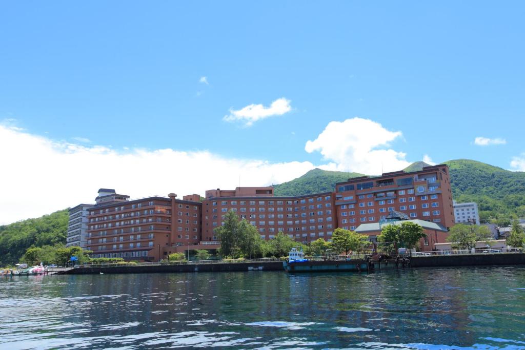 Where to Stay in Toyako Onsen, Lake Toya? 9 Best Hotels