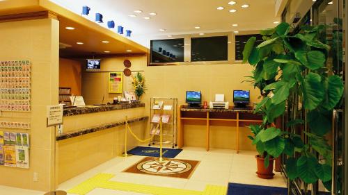 Toyoko Inn Tokyo Uguisudani Station Front - Guest Experience