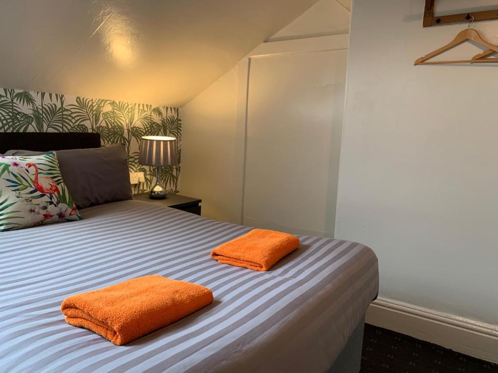 Tropics Beach Hotel - Hotel Overview