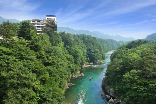 Tsuganoki - Overview of Tsuganoki