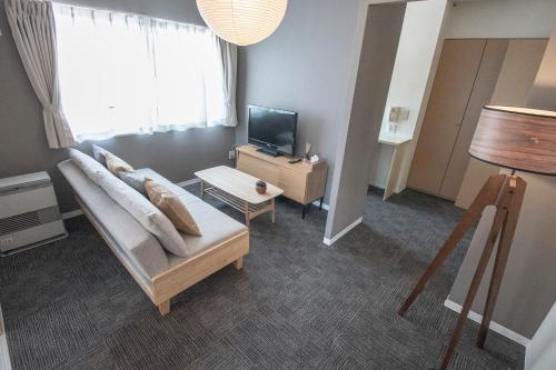 UCHI Living Stay Otaru Suitengu - Hotel Overview and Location