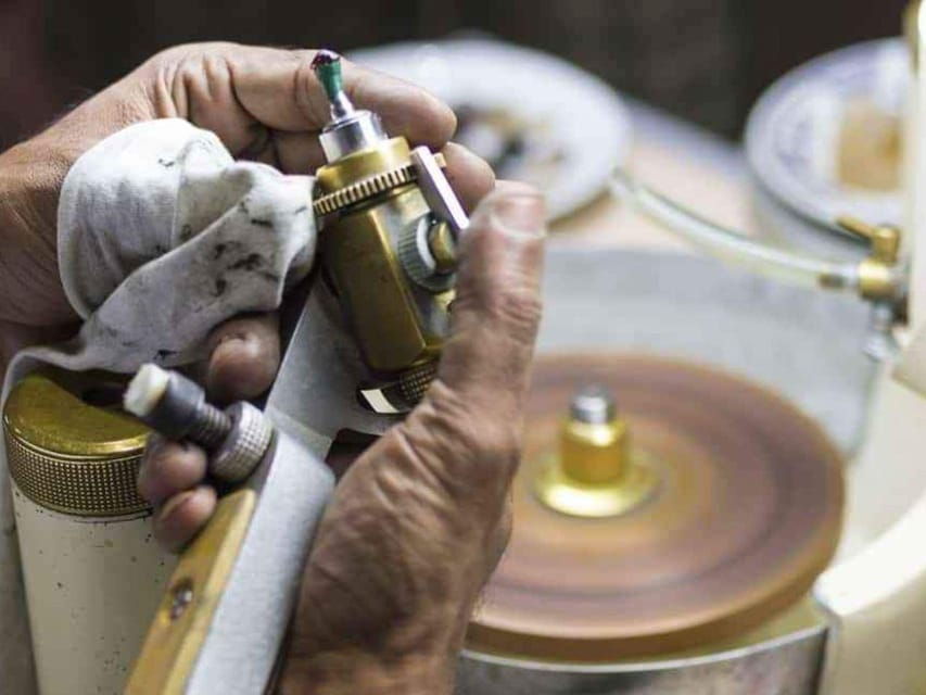 Unveiling Ratnapuras Hidden Gems: Industry Expert Tour