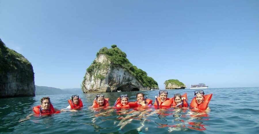 Vallarta: Arcos De Mismaloya Boat Tour & Snorkel + Beach - Tour Overview and Pricing