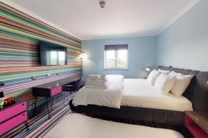 Village Hotel Bournemouth - Hotel Overview